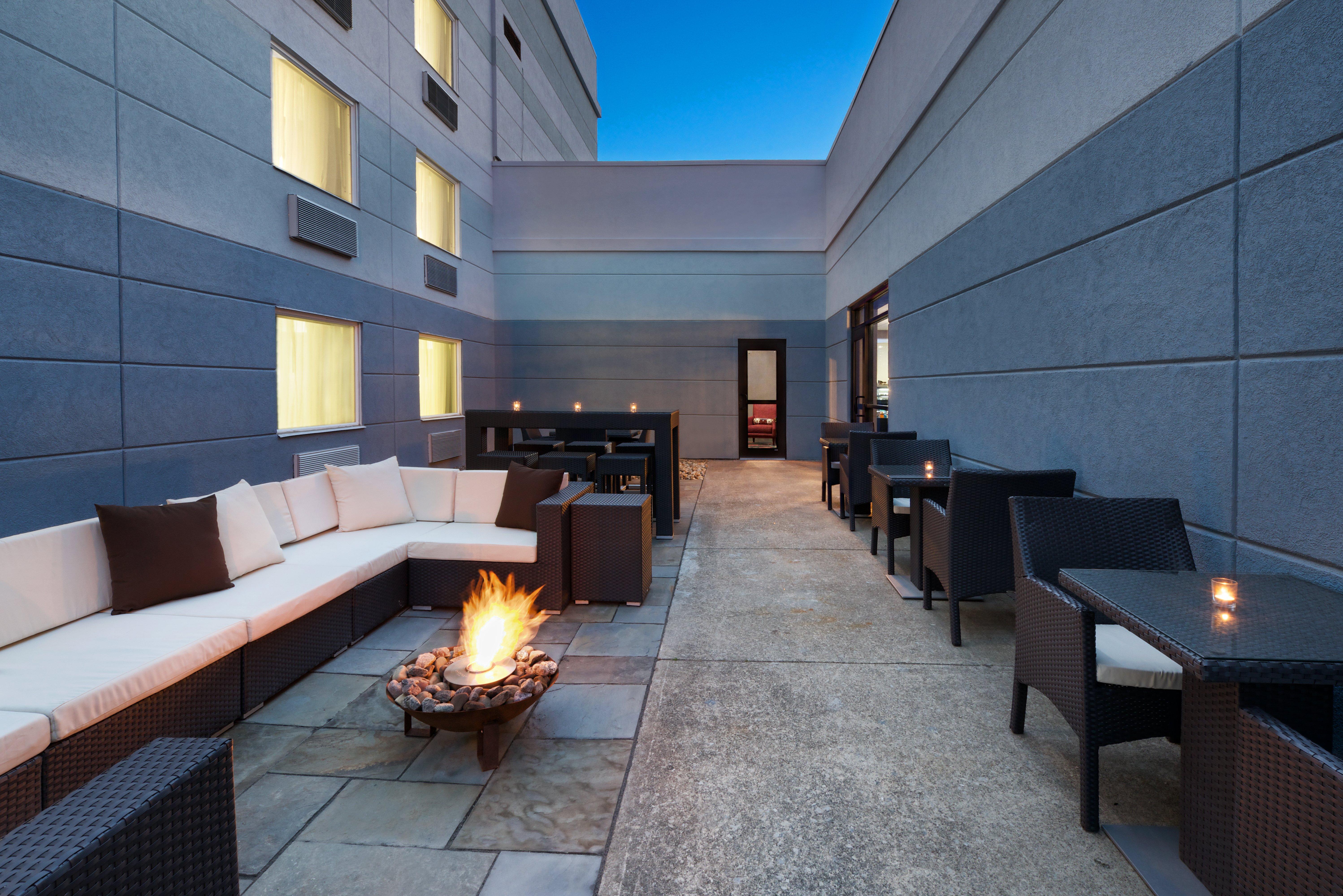 Hotel Indigo Cleveland Beachwood By Ihg Extérieur photo