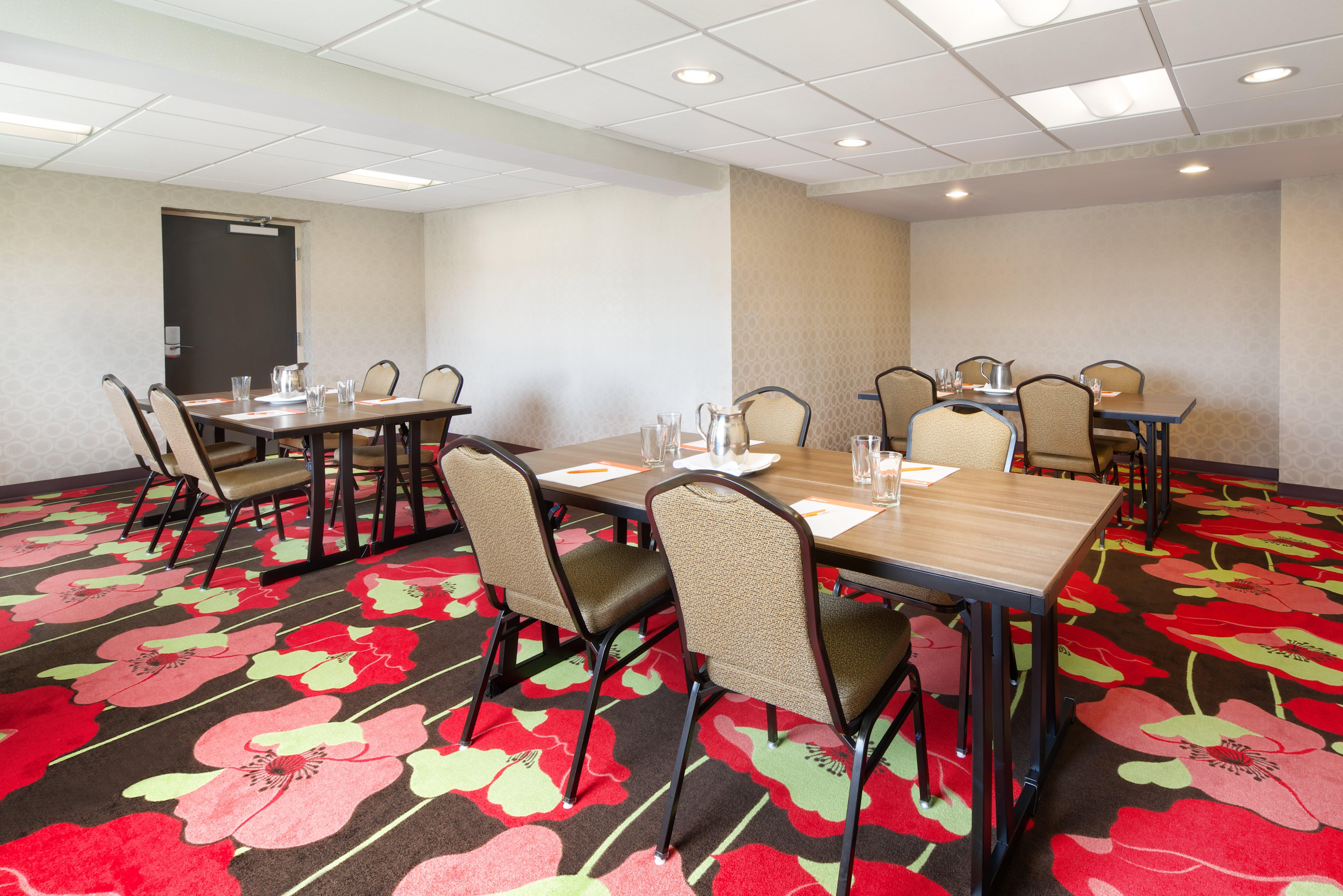 Hotel Indigo Cleveland Beachwood By Ihg Extérieur photo